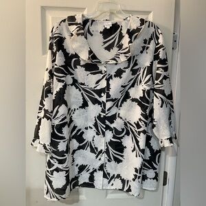 True Beauty Floral Black and White Women's Top